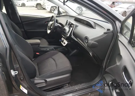 2017 Toyota Prius Two z USA, uszkodzony, nr VIN JTDKBRFU2H3046277